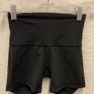 Lululemon biker shorts size 2